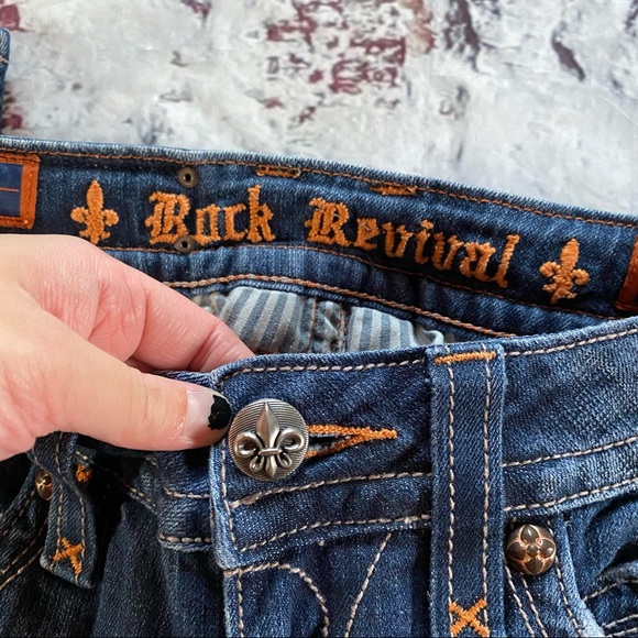 ROCK REVIVAL Gwen Boot Cut Jeans - Picture 6 of 12